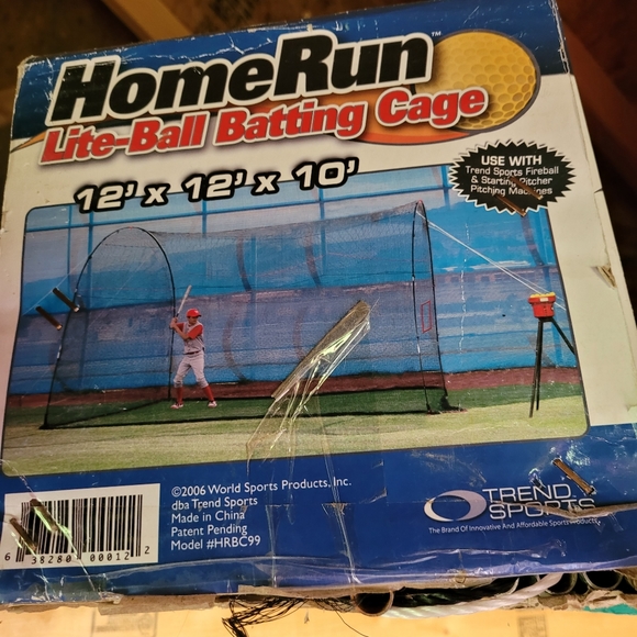 Pitching mound ans hitting cage - Picture 3 of 5